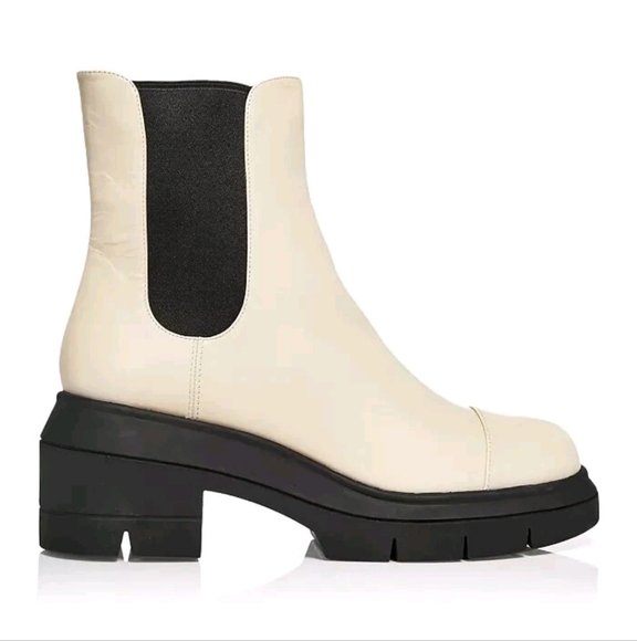 Women's‎ White Ankle Boots 7.5